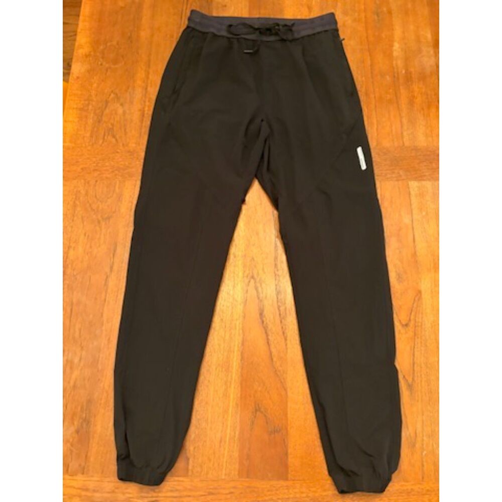 ALPHALETE black performance joggers 27W sz small